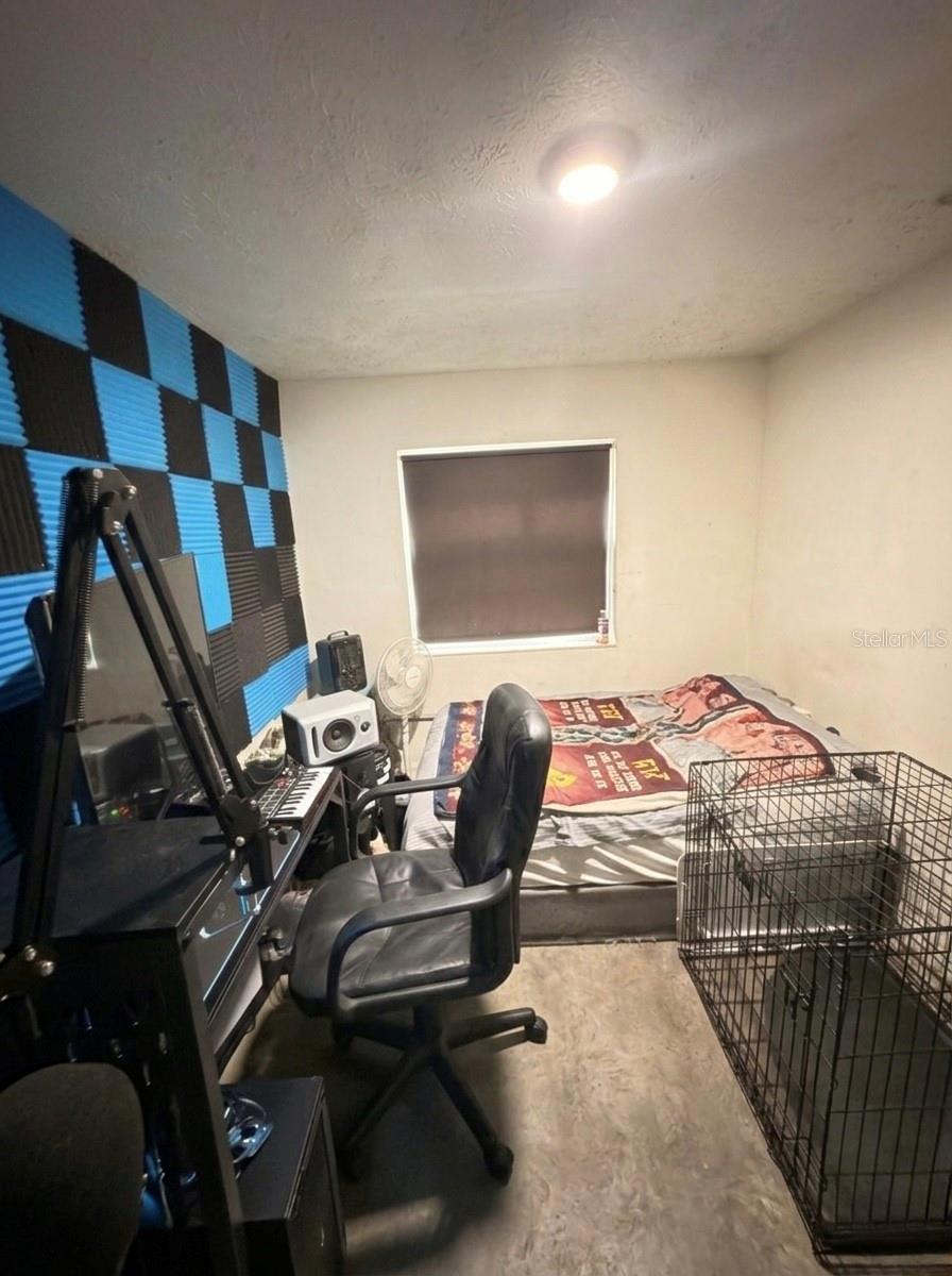 454 | TAMPA OVERLOOK - Residential Income