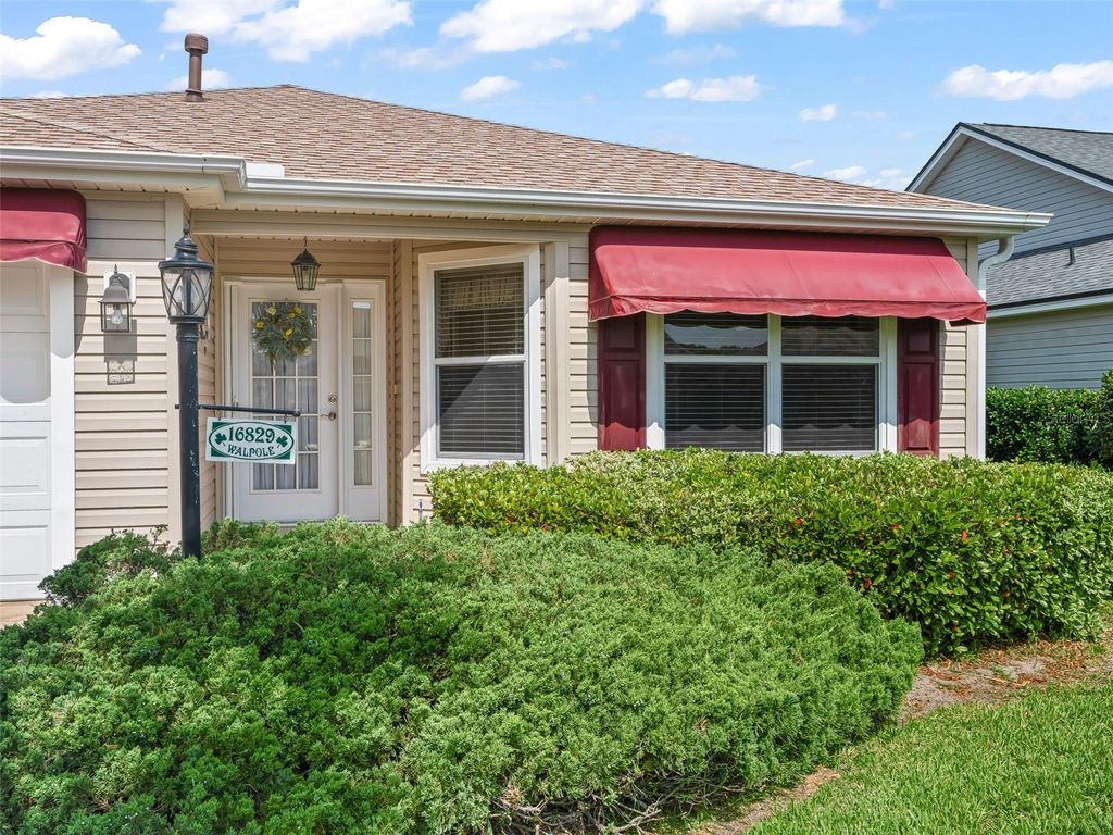 Photo of 16829 SE 84th Colerain Circle, The Villages, FL 32162 (MLS # OM723668)