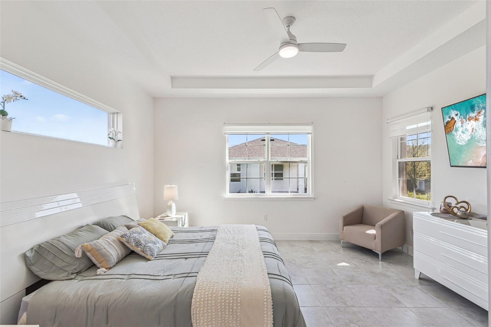 5081 TWIN LAKES BOULEVARD