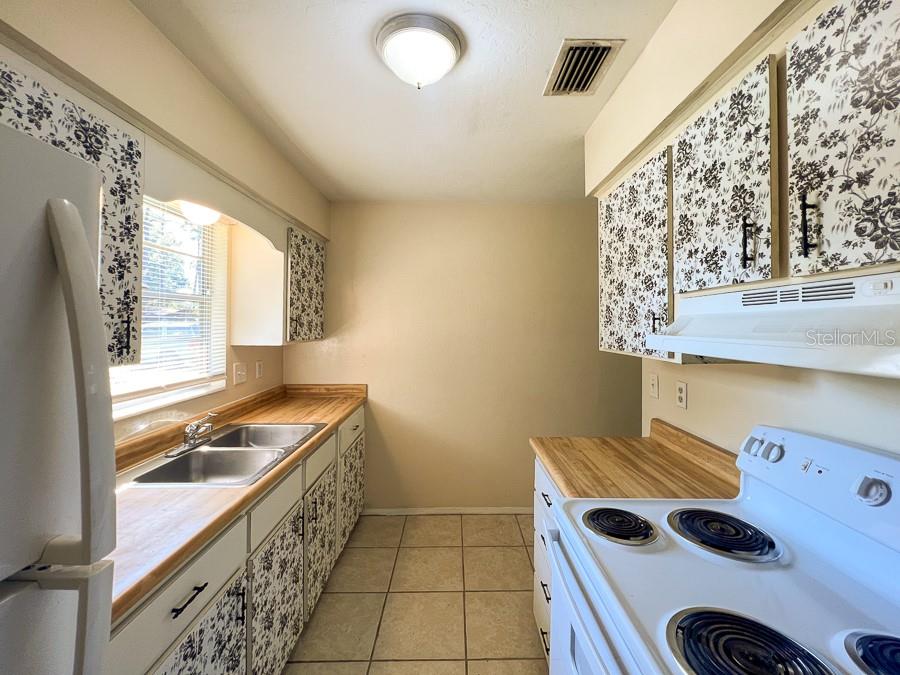 2114 NW 55TH BOULEVARD 15