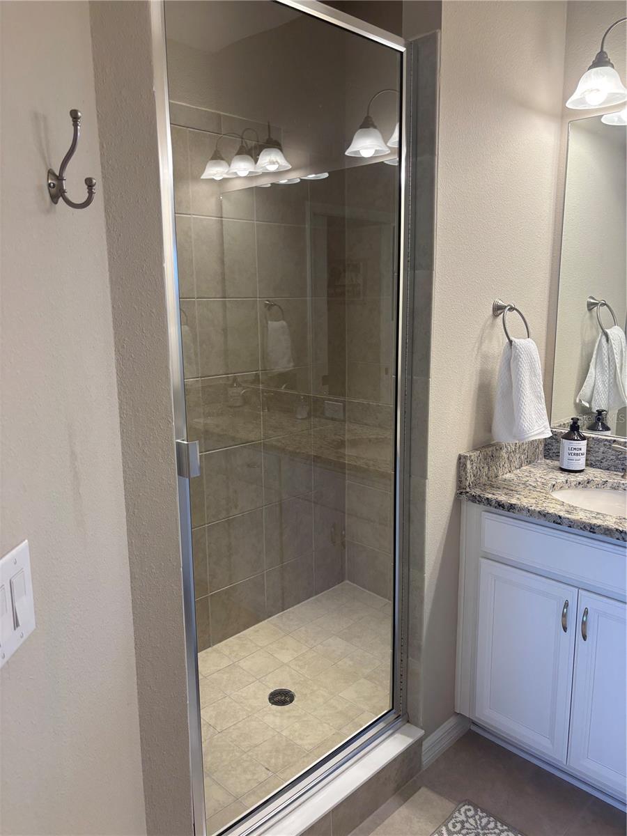 BACCIANO III AT ESPLANADE LAKEWOOD RANCH - Residential Lease