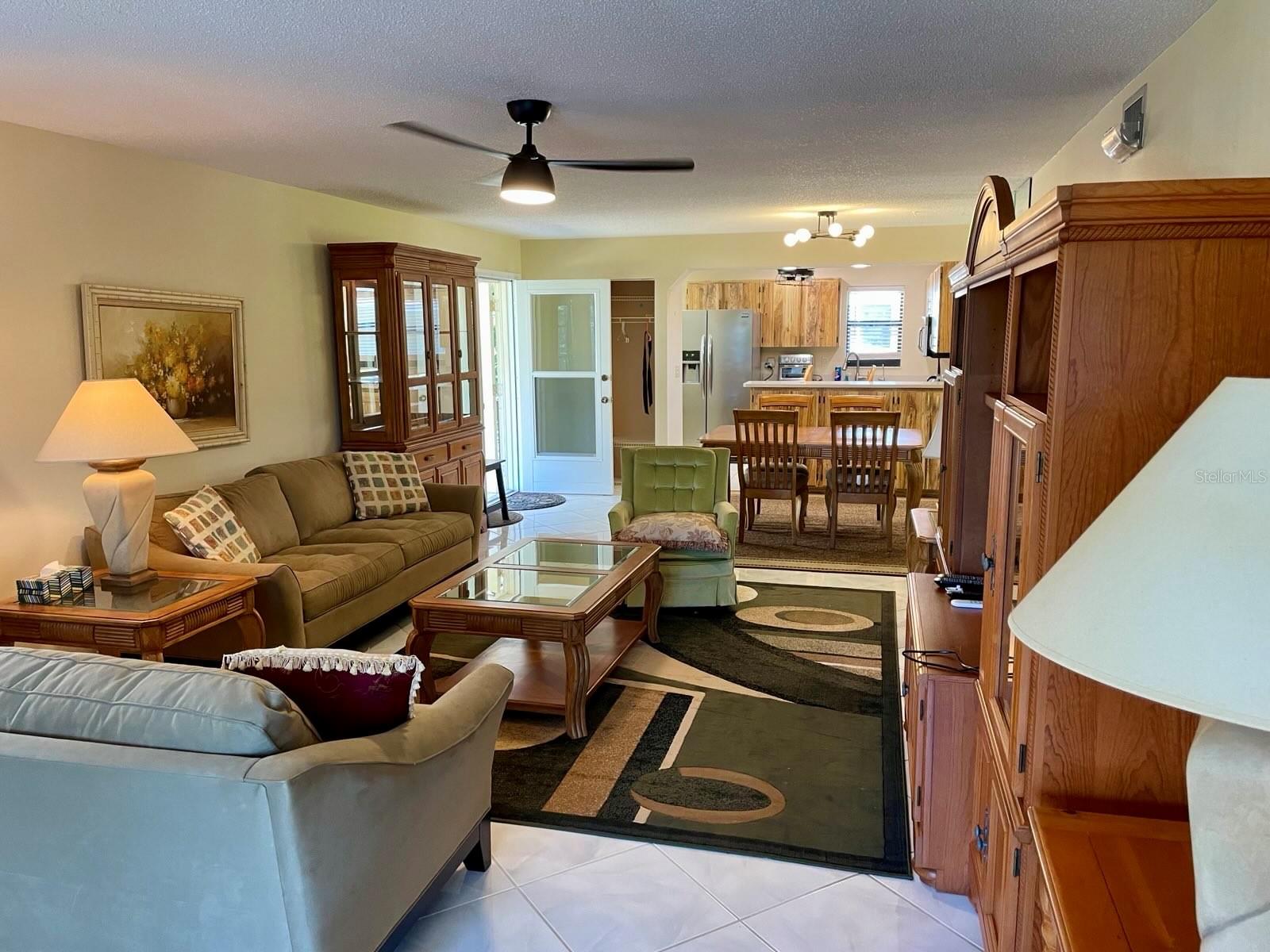 MORTON VILLAGE CONDO PH I - Residential Lease