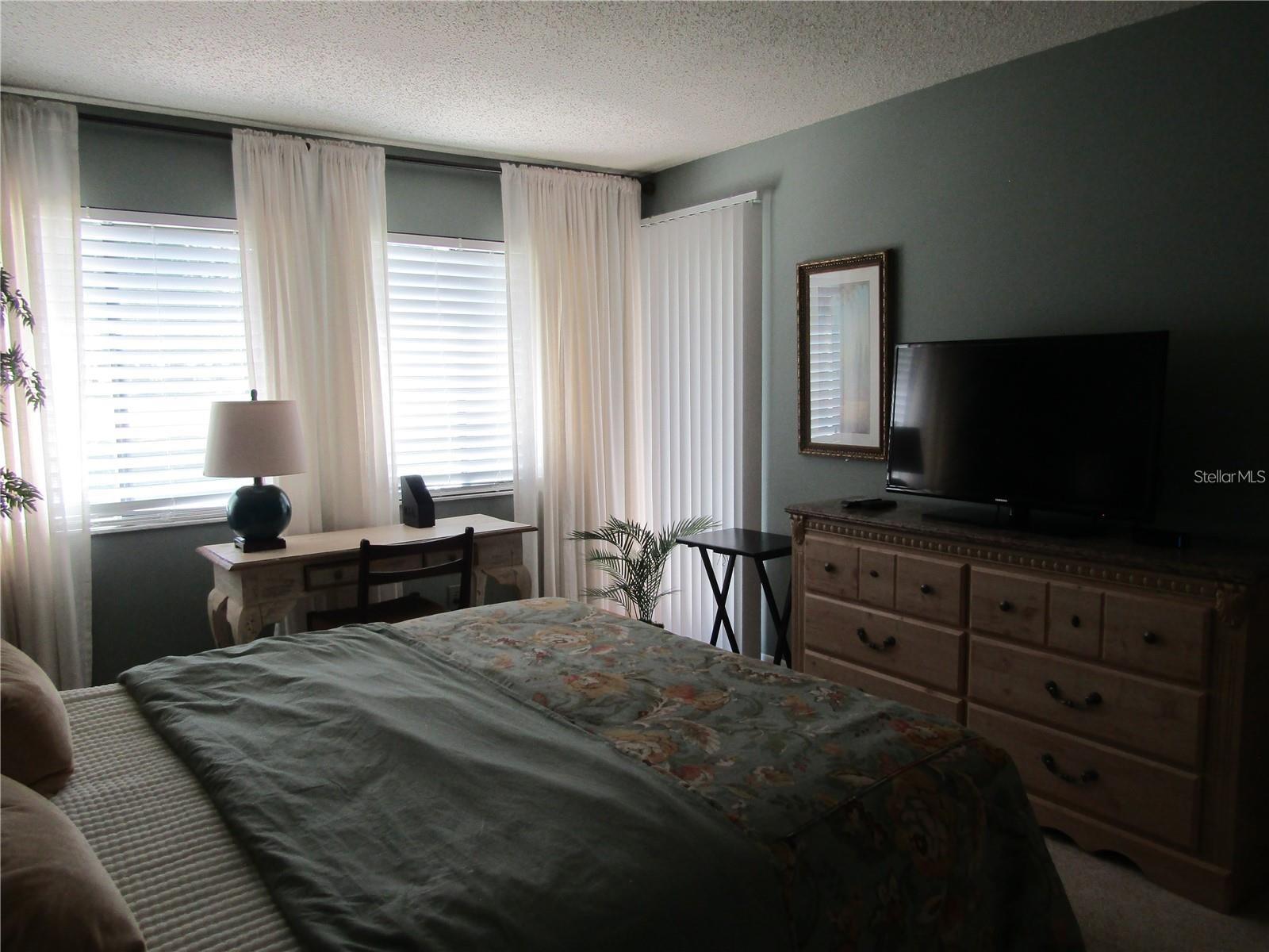 LONGWATER CHASE - Residential Lease