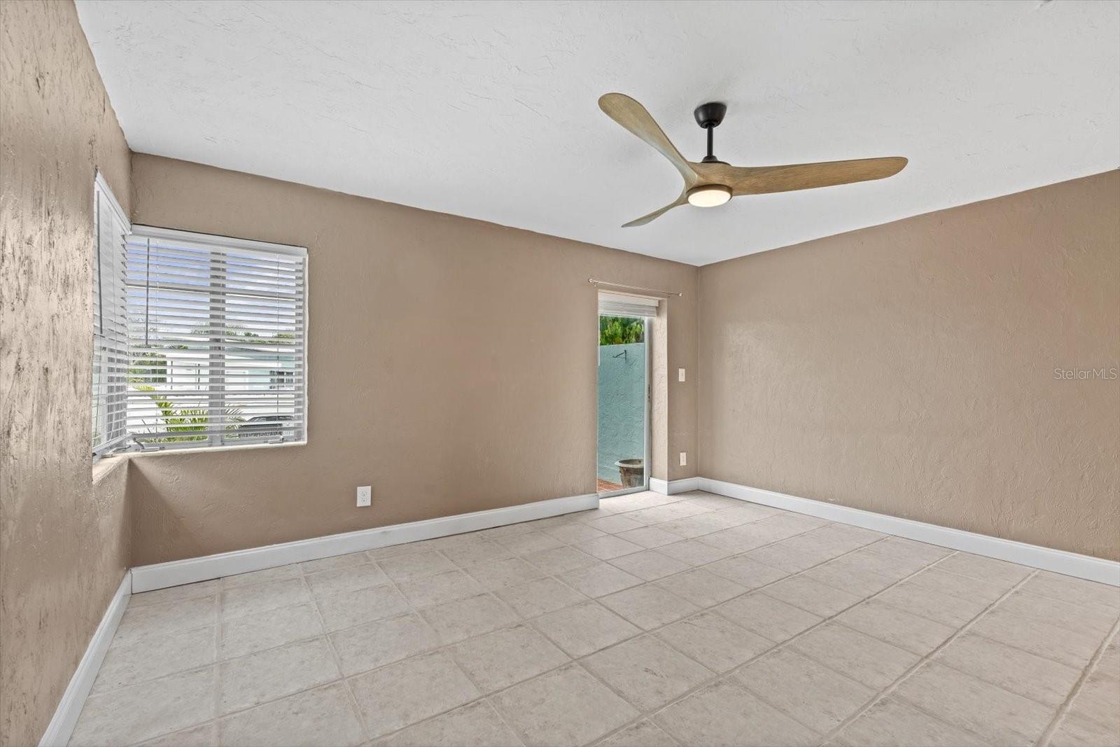 170 ROOSEVELT DRIVE 1