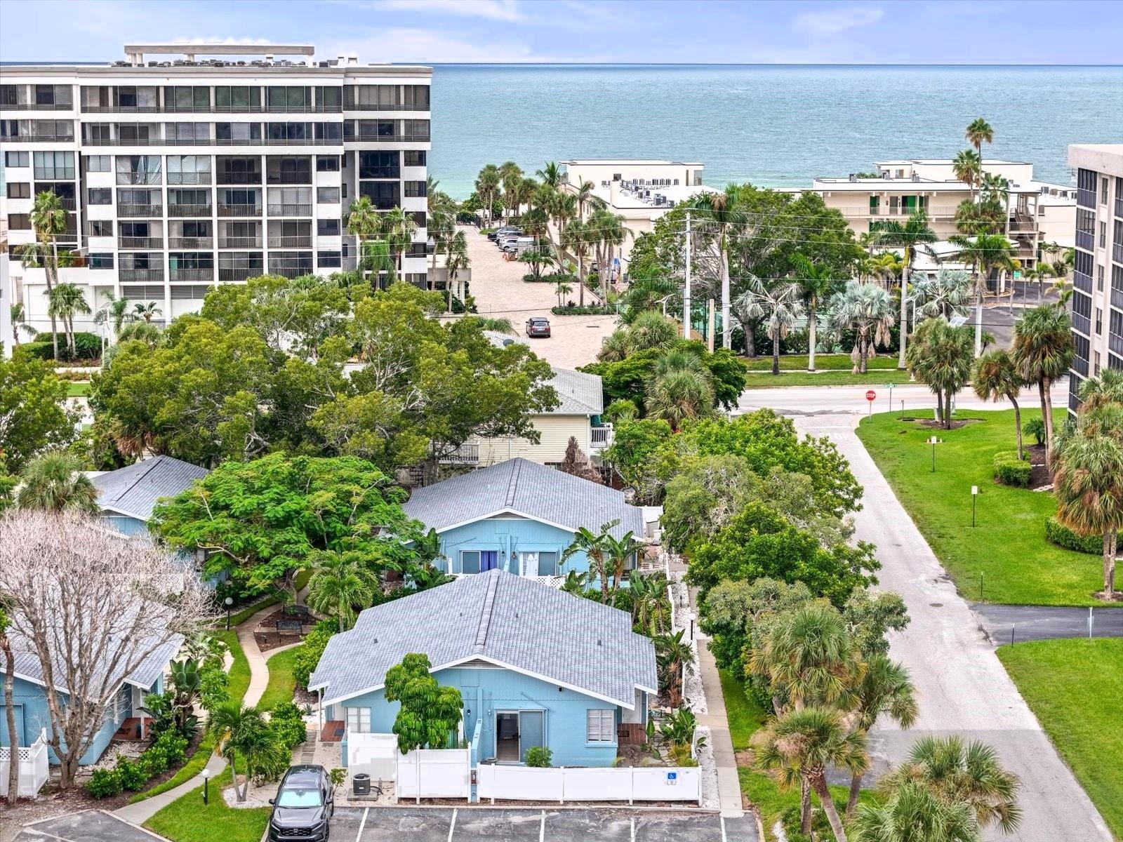 PELICAN GARDENS - Residential