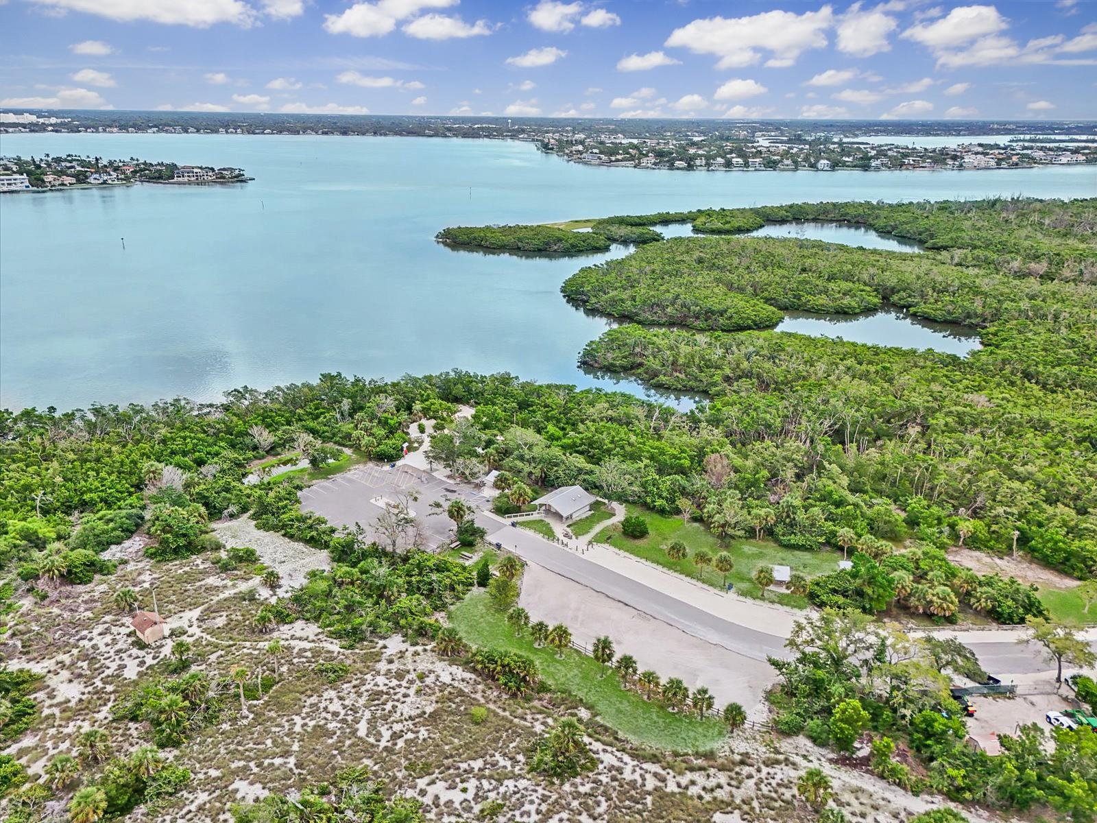 PELICAN GARDENS - Residential