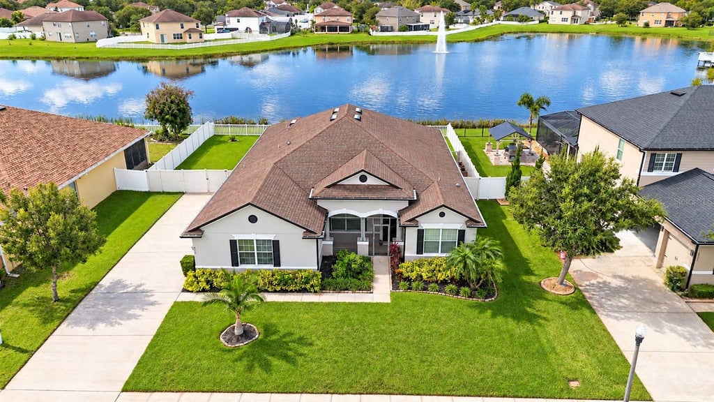 Photo of 4909 Stone Acres Circle, Saint Cloud, FL 34771 (MLS # O6443571)