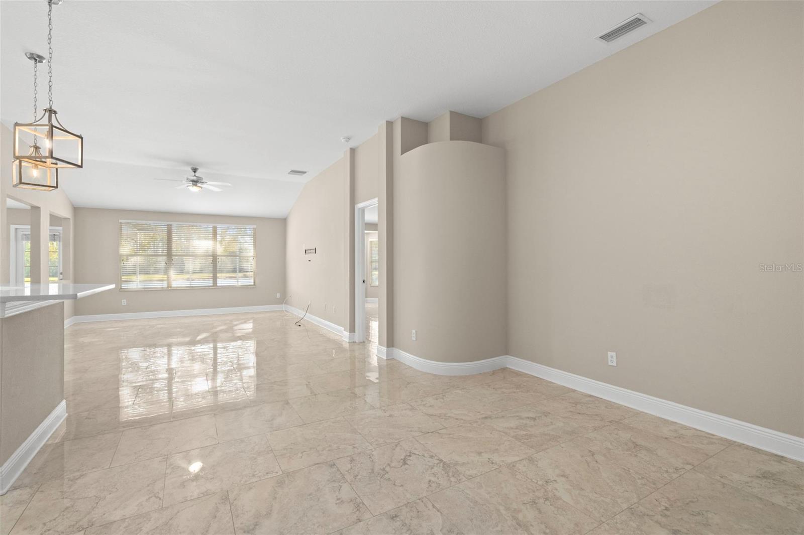 SEVEN OAKS PRCL S-8B1 - Residential Lease