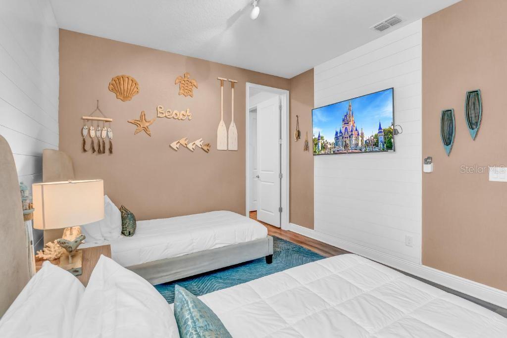 REUNION WEST VILLAGE 3A - Residential