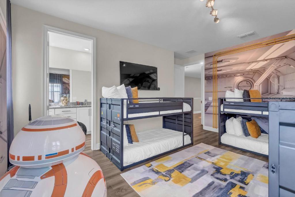 REUNION WEST VILLAGE 3A - Residential