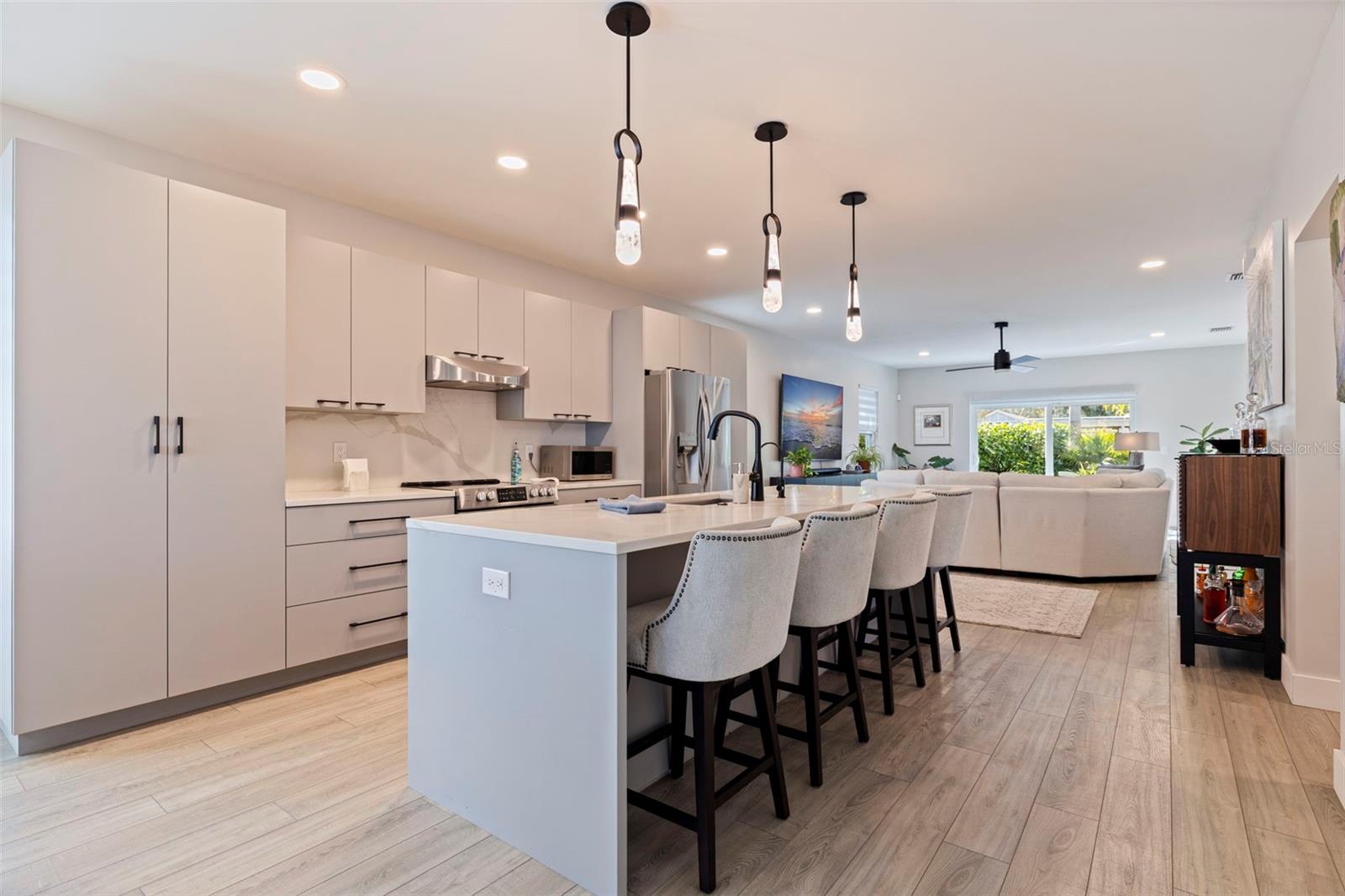 PASADENA HEIGHTS - Residential