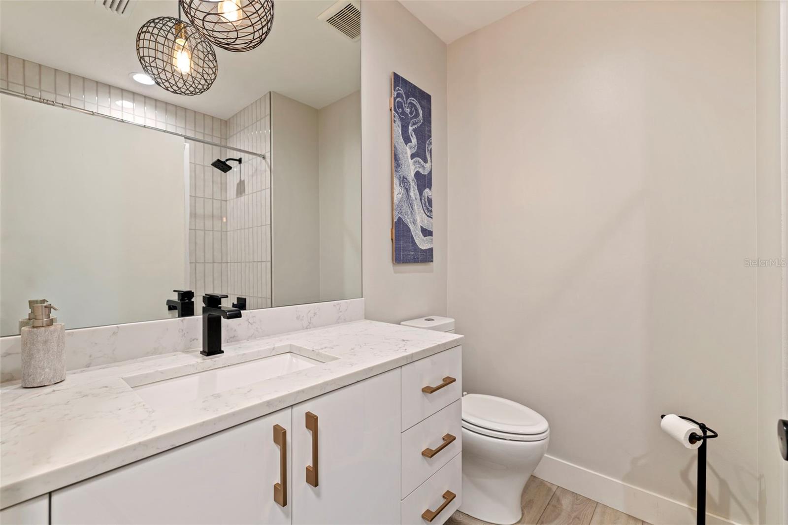 PASADENA HEIGHTS - Residential