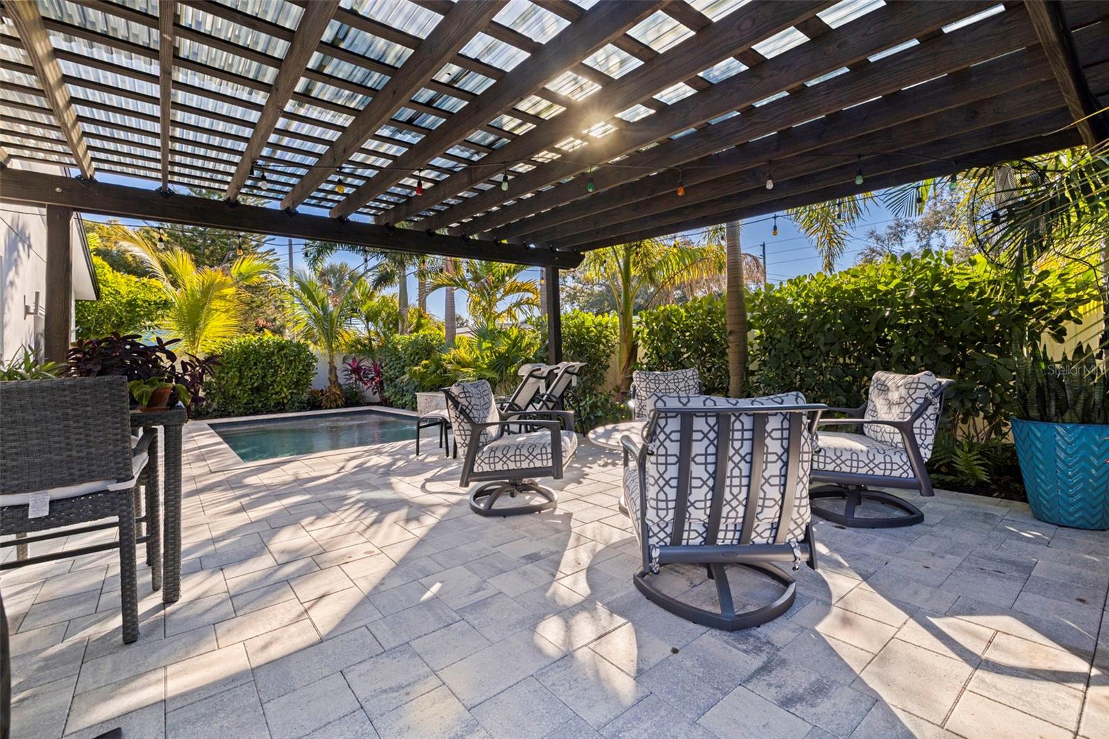 PASADENA HEIGHTS - Residential