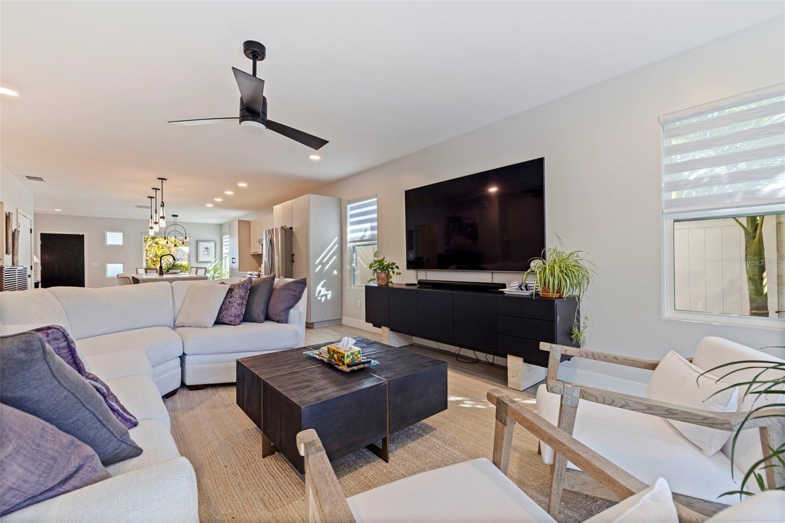 PASADENA HEIGHTS - Residential