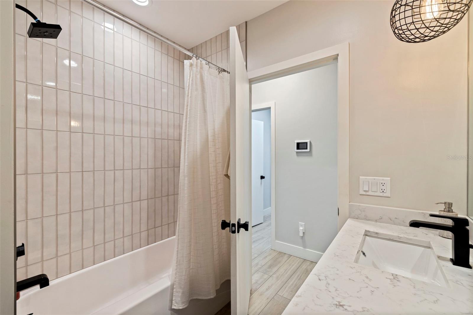 PASADENA HEIGHTS - Residential