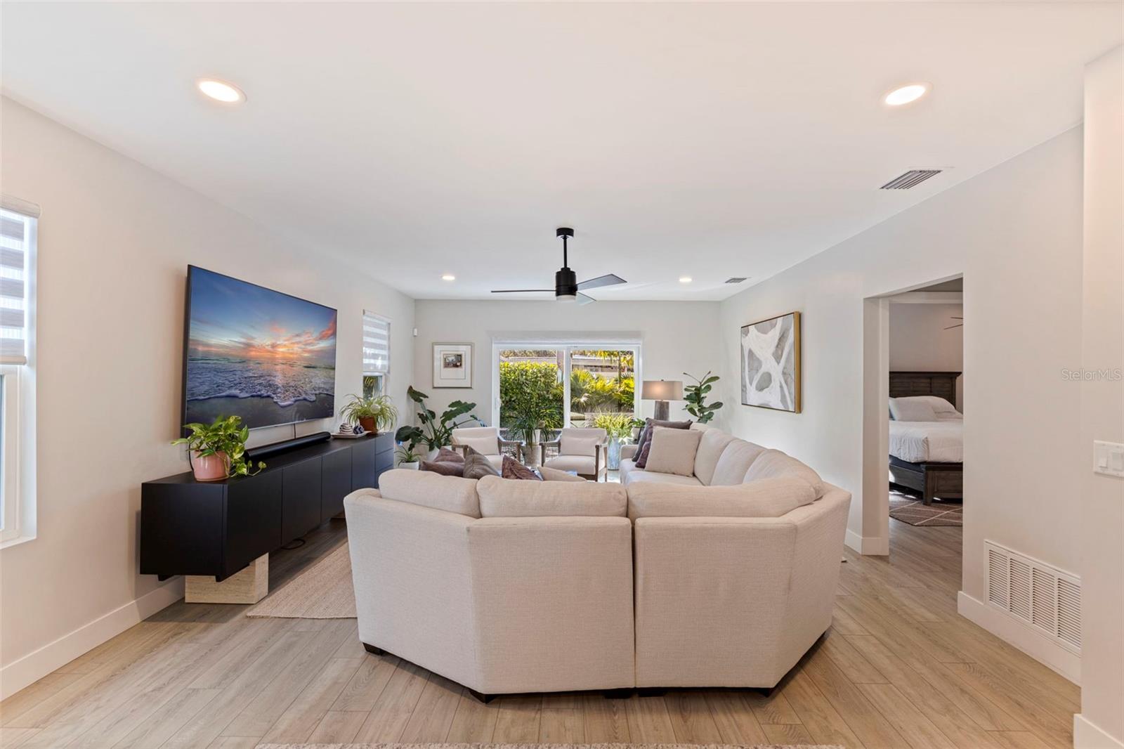 PASADENA HEIGHTS - Residential