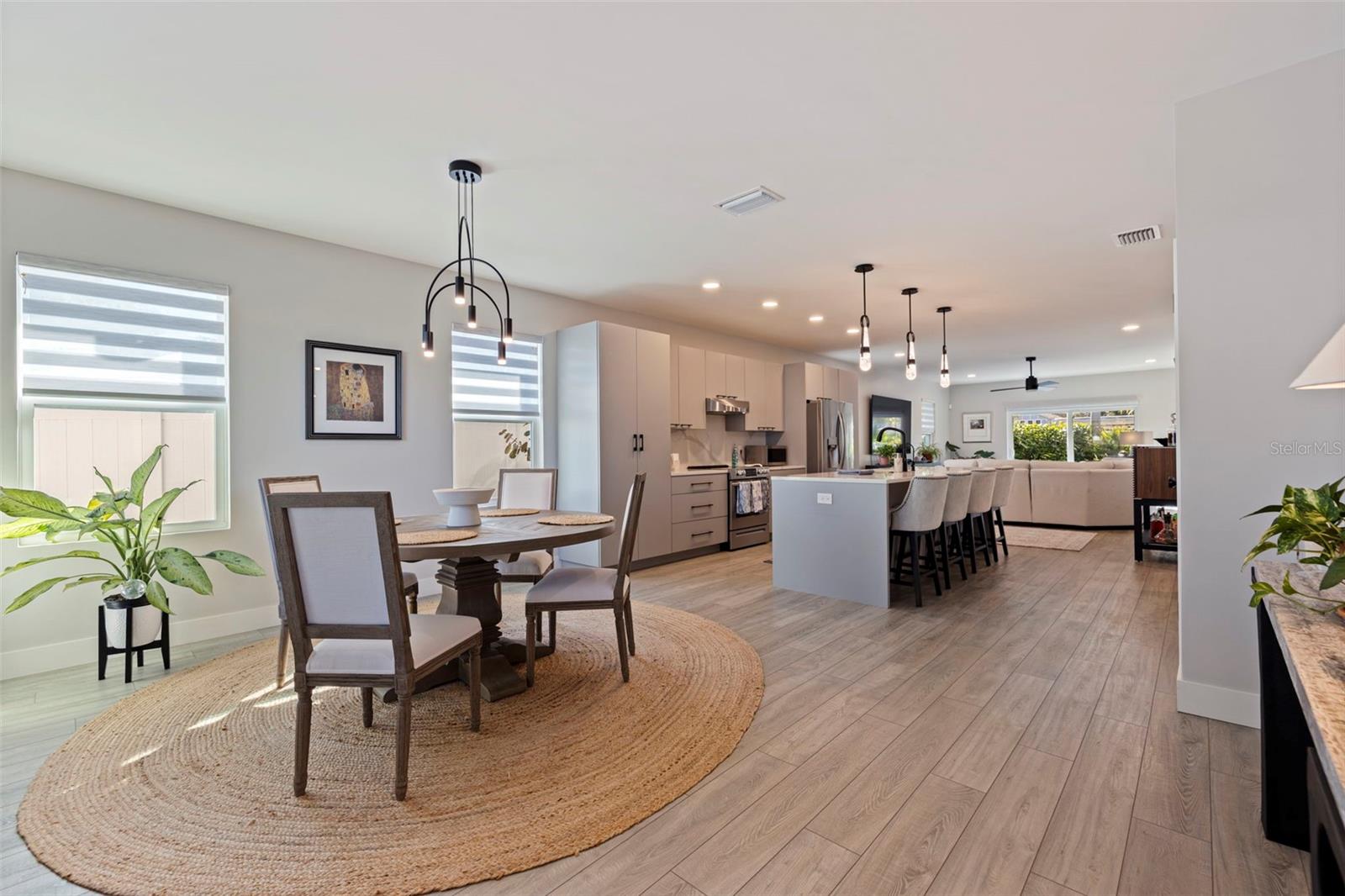 PASADENA HEIGHTS - Residential