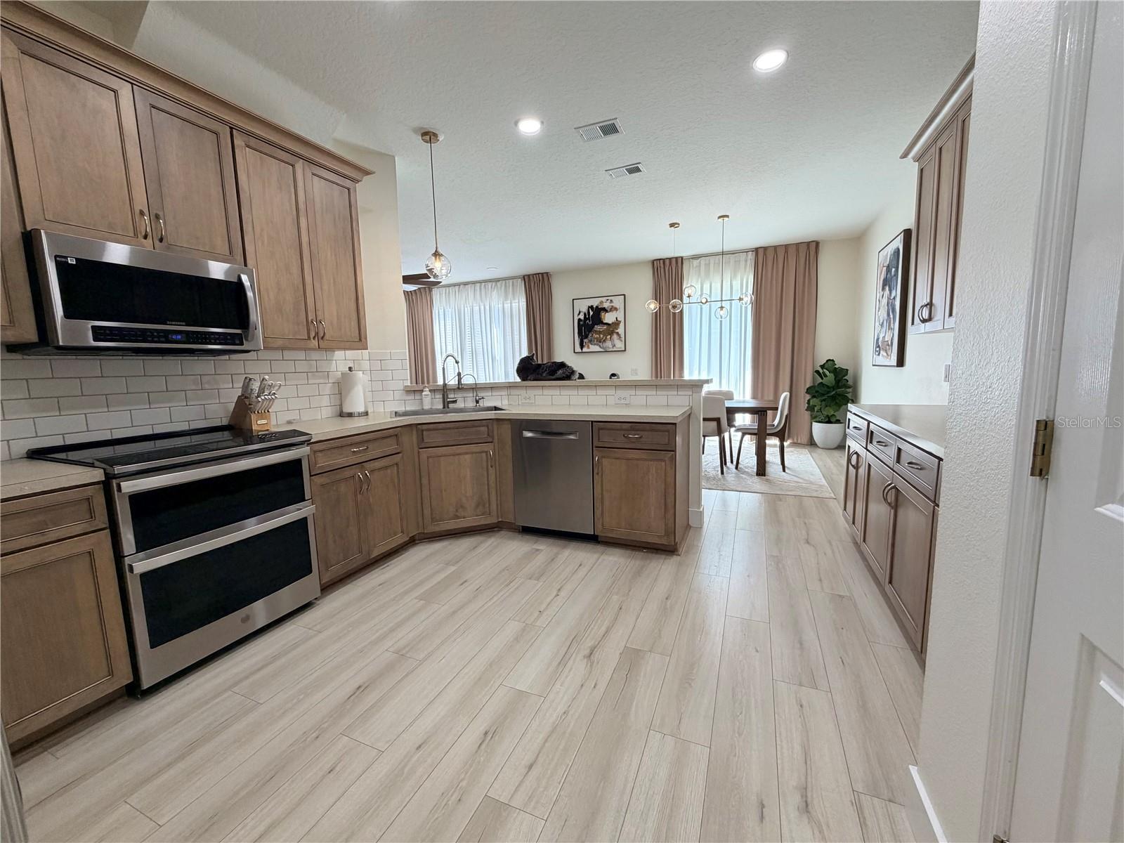 BALLANTRAE VILLAGES 3A & 3B - Residential