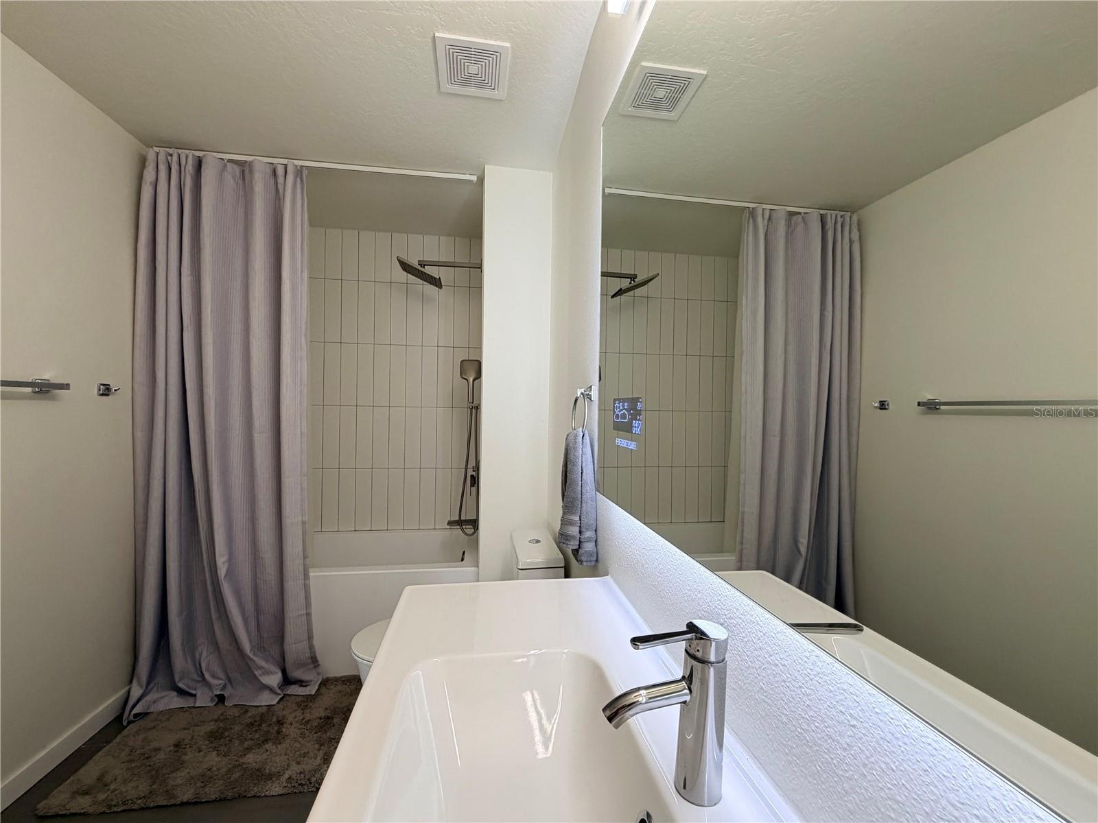 BALLANTRAE VILLAGES 3A & 3B - Residential