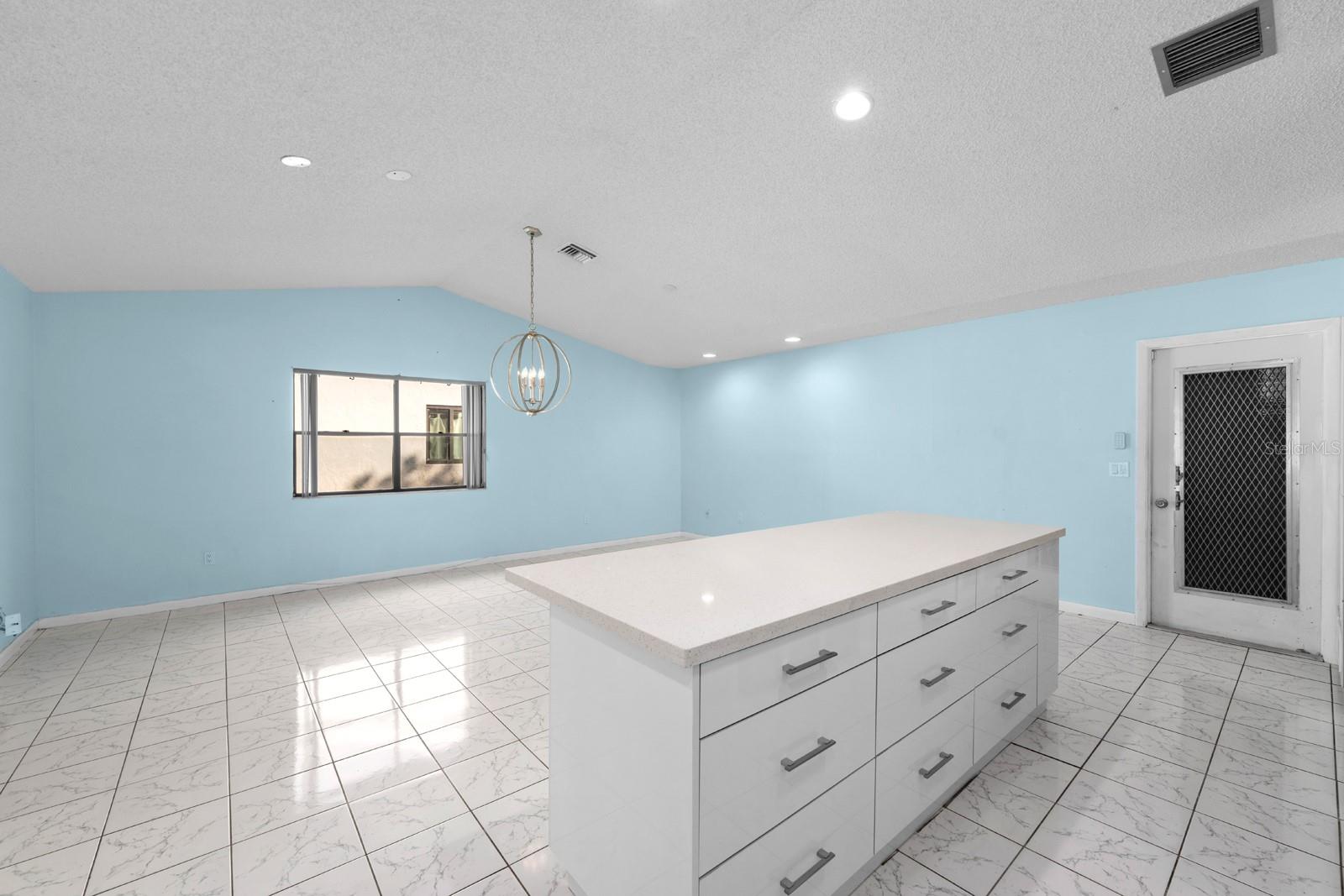 RAINBERRY BAY SEC 07 - Residential