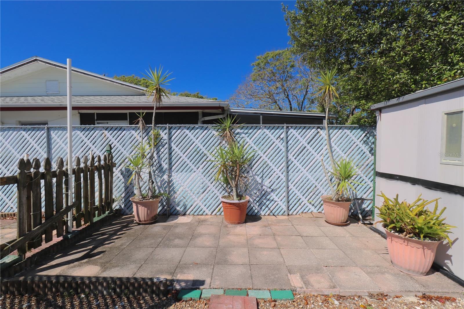 GULF HIGHLANDS - Residential