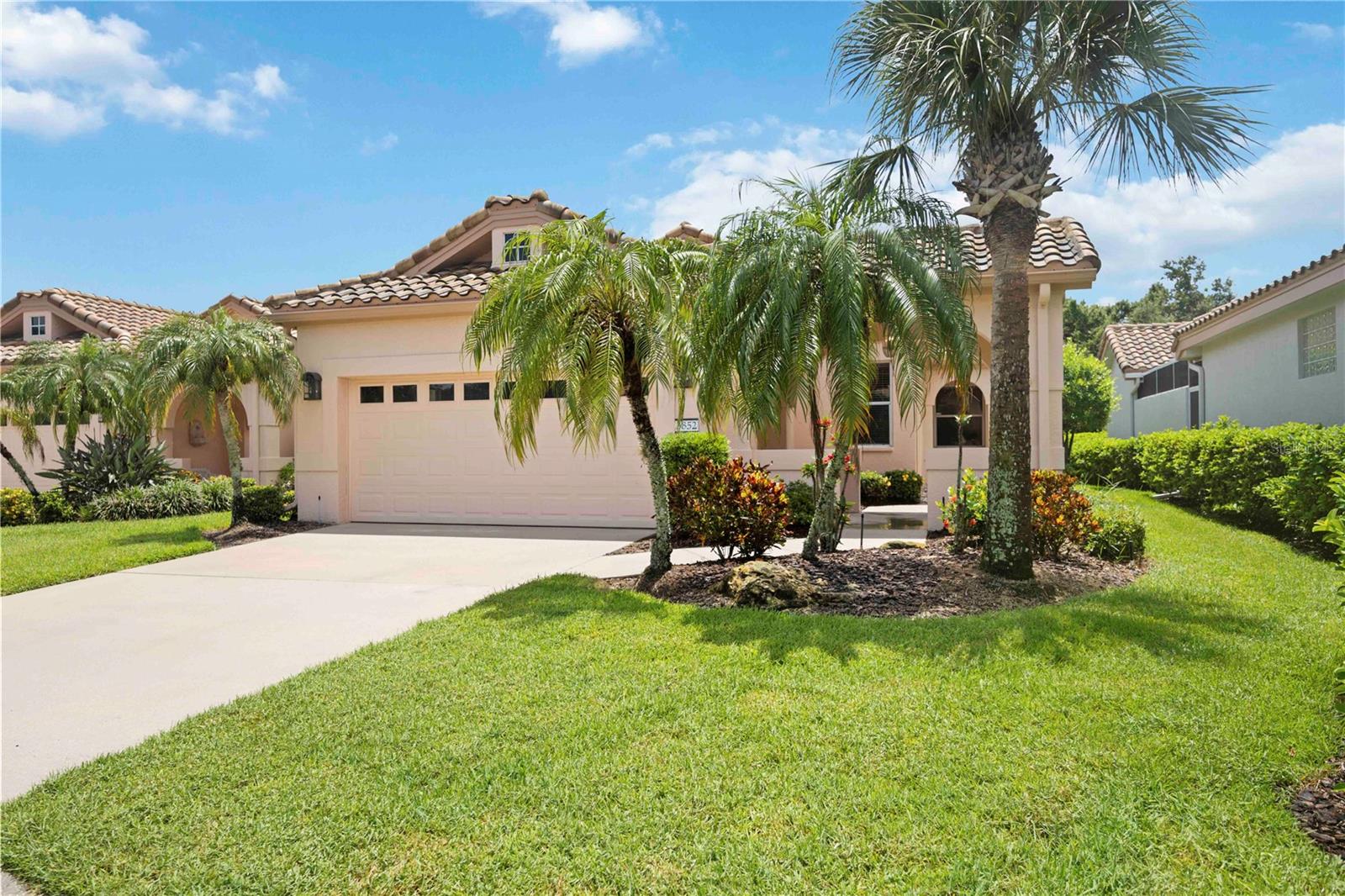 3852 AMAPOLA LANE