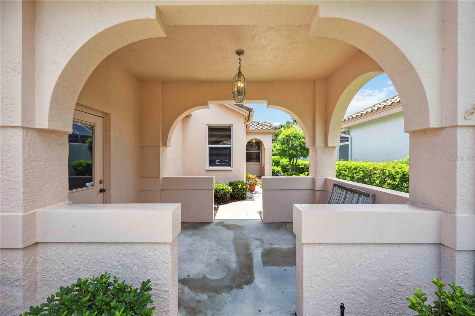 3852 AMAPOLA LANE