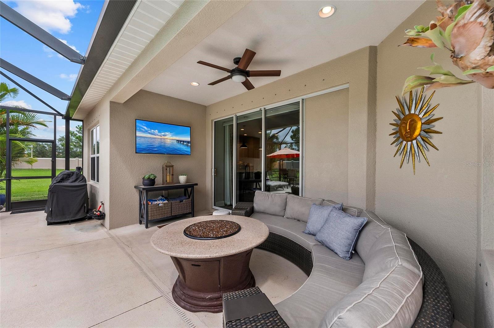 MAGNOLIA POINT - Residential