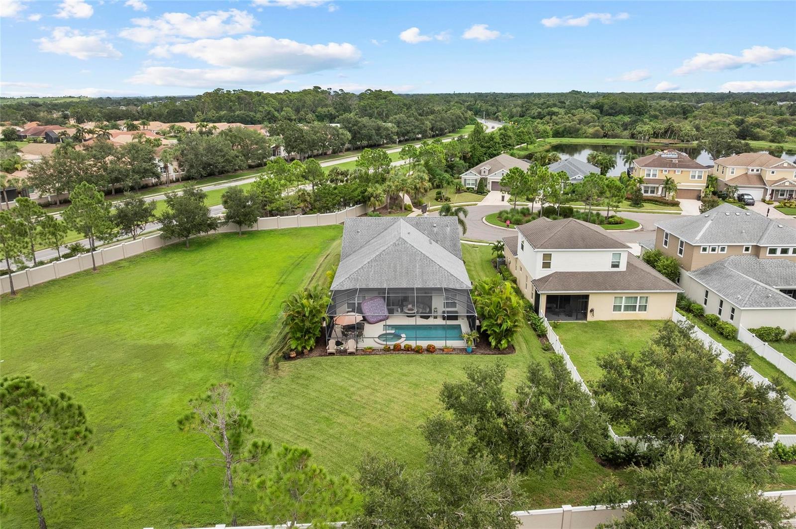 MAGNOLIA POINT - Residential