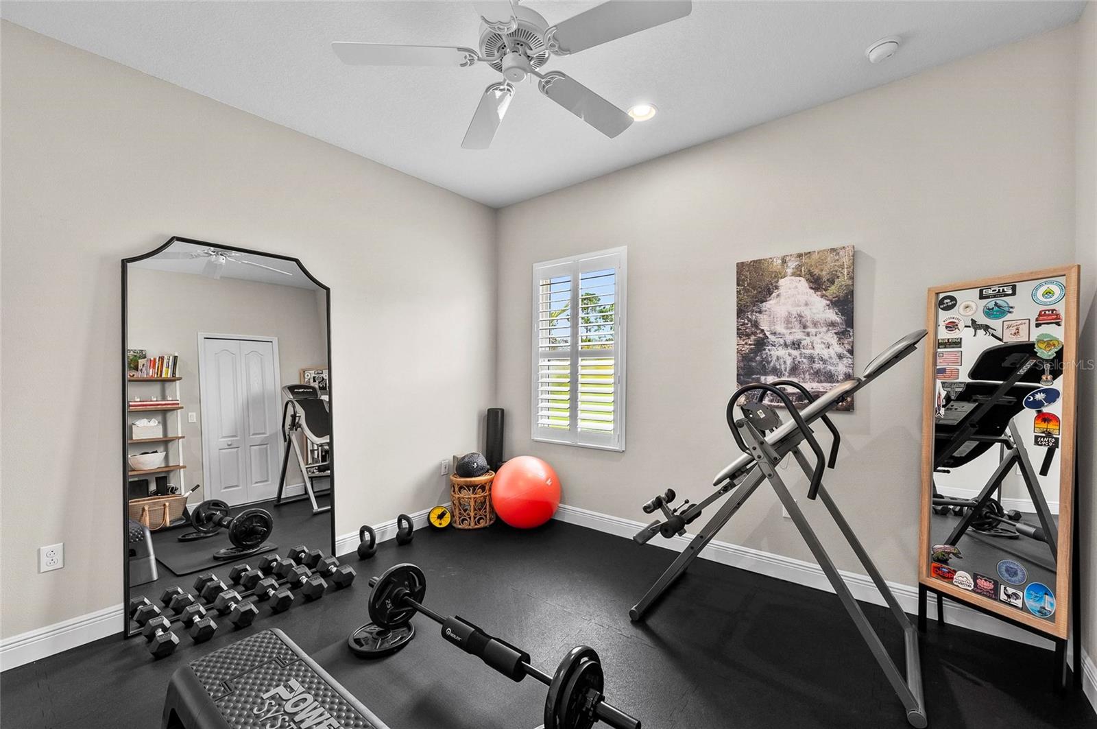 MAGNOLIA POINT - Residential