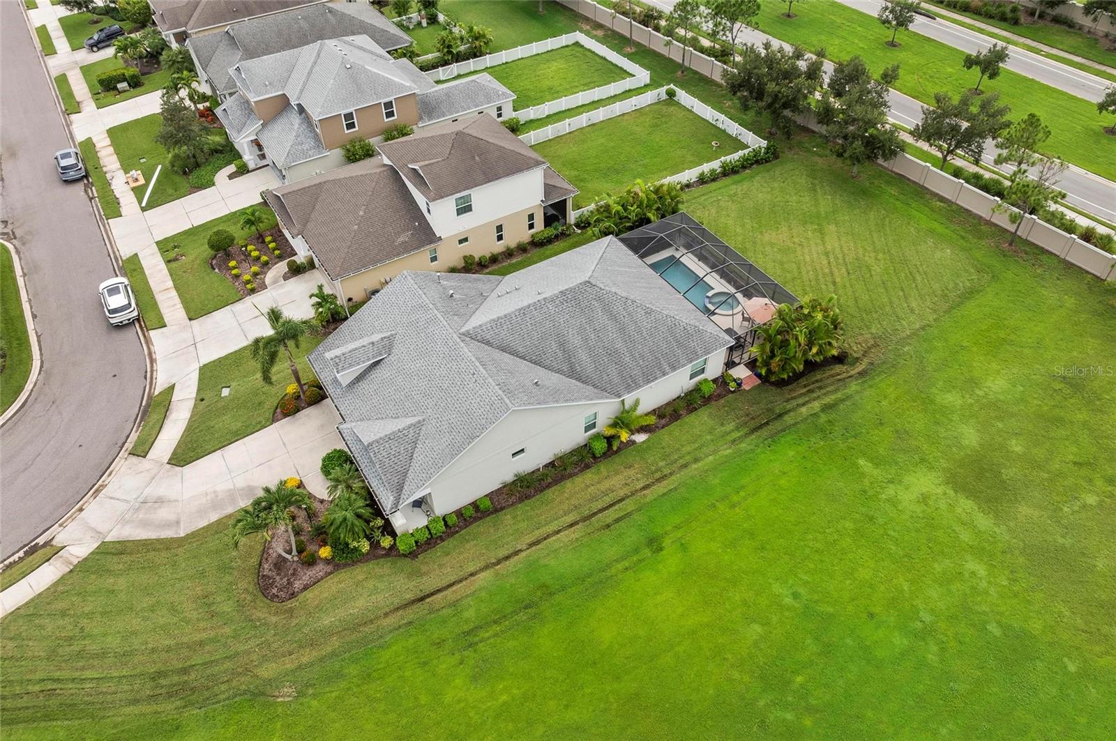 MAGNOLIA POINT - Residential