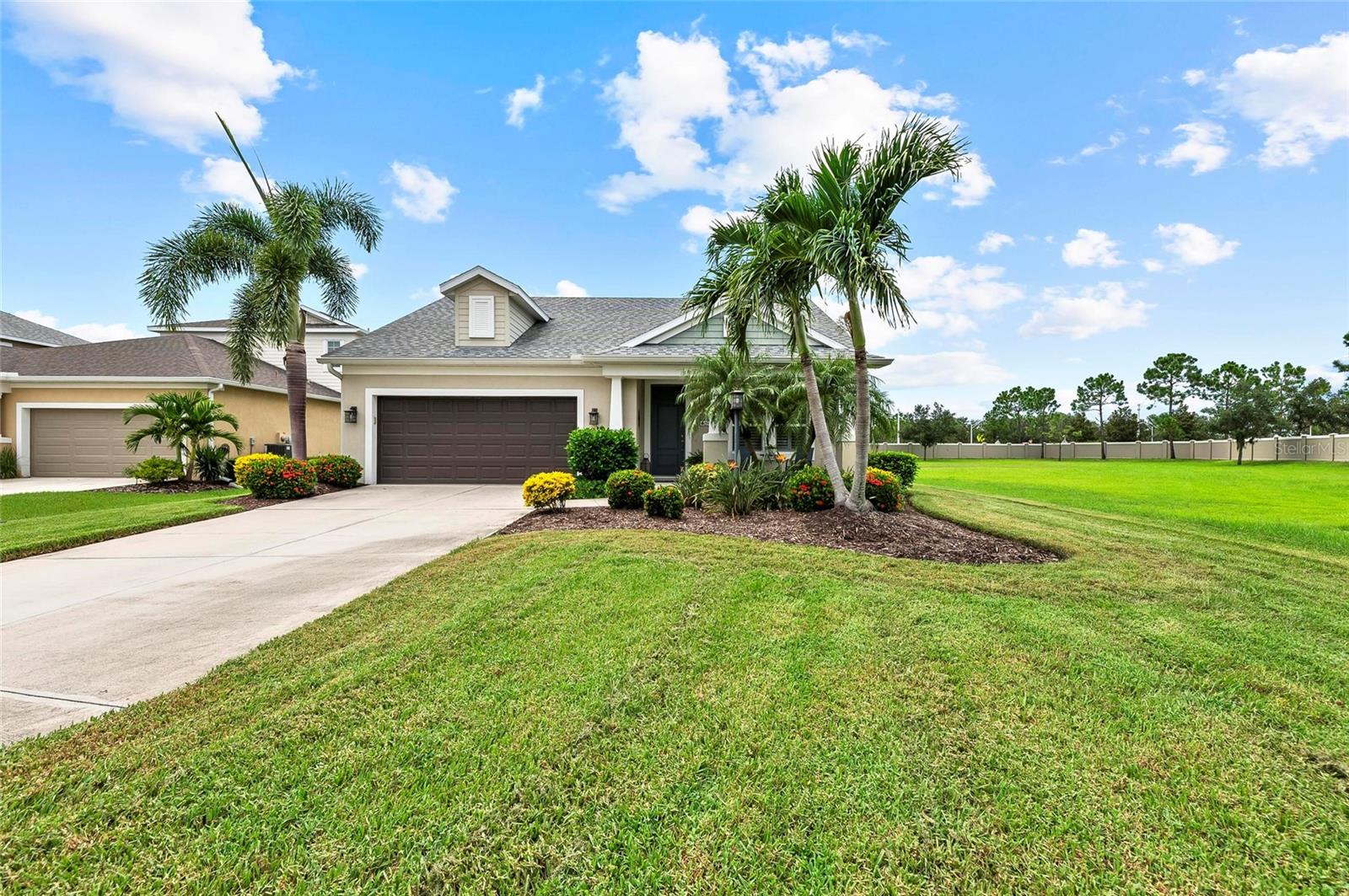 MAGNOLIA POINT - Residential