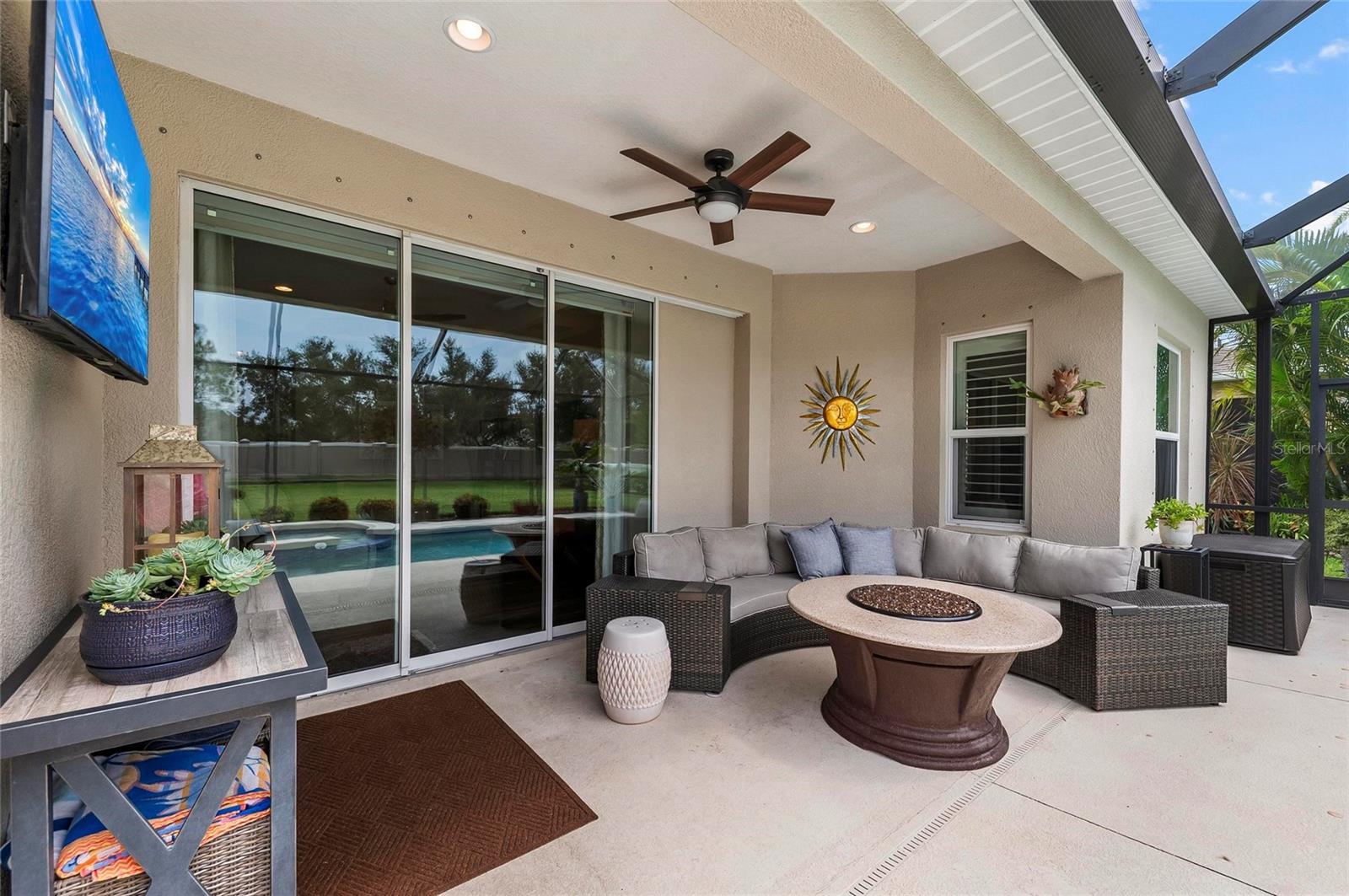 MAGNOLIA POINT - Residential