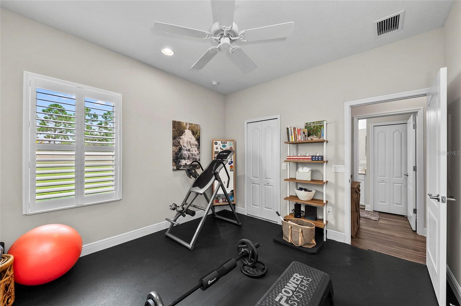 MAGNOLIA POINT - Residential