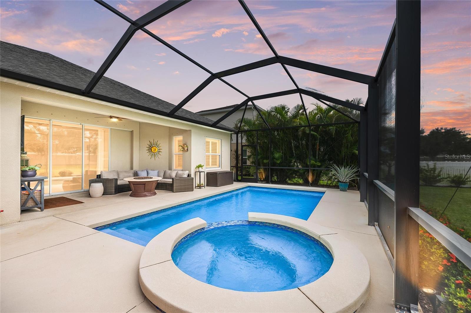 MAGNOLIA POINT - Residential