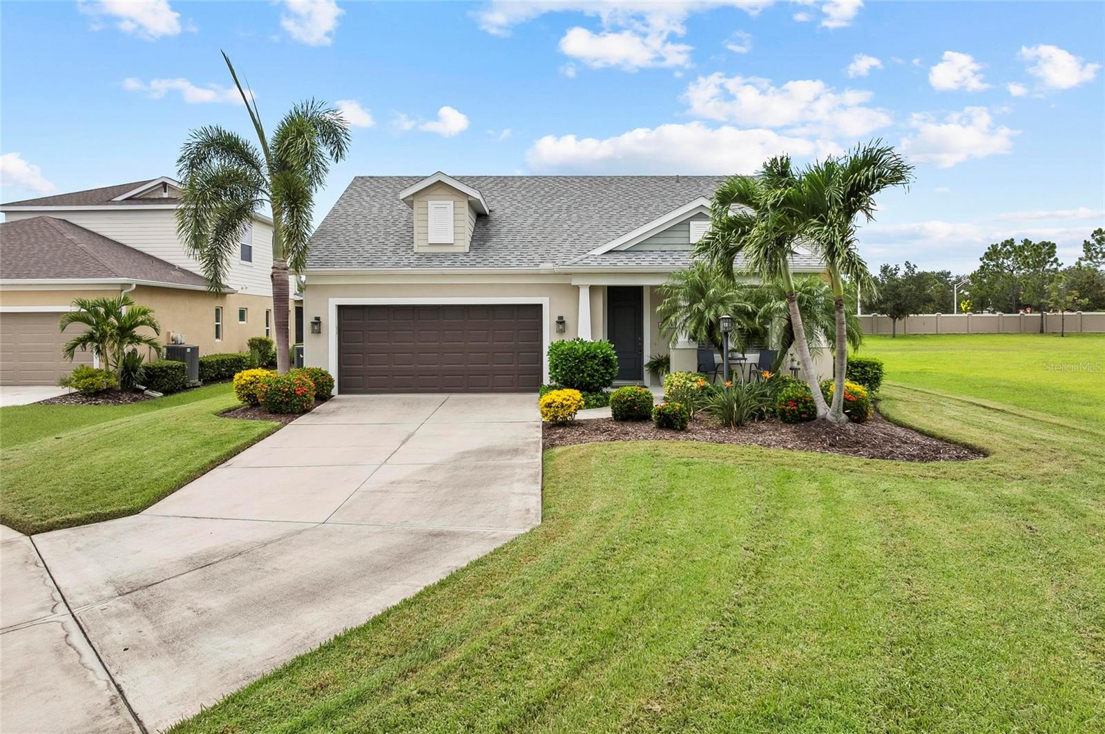 MAGNOLIA POINT - Residential