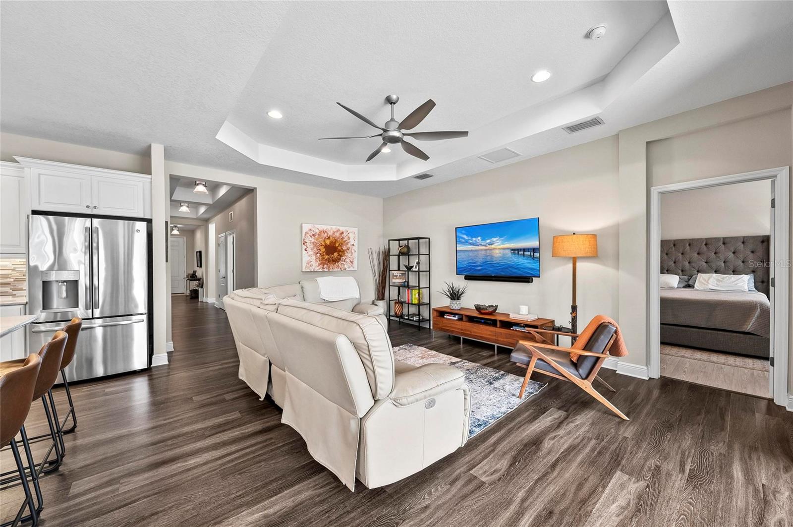 MAGNOLIA POINT - Residential