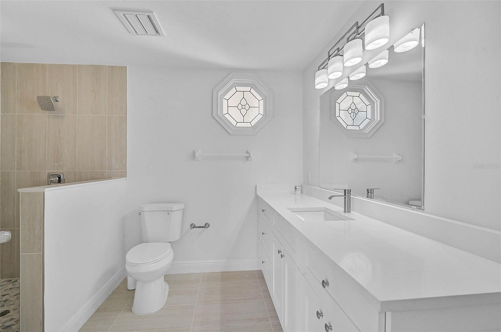 BAY ISLAND SHORES - Residential