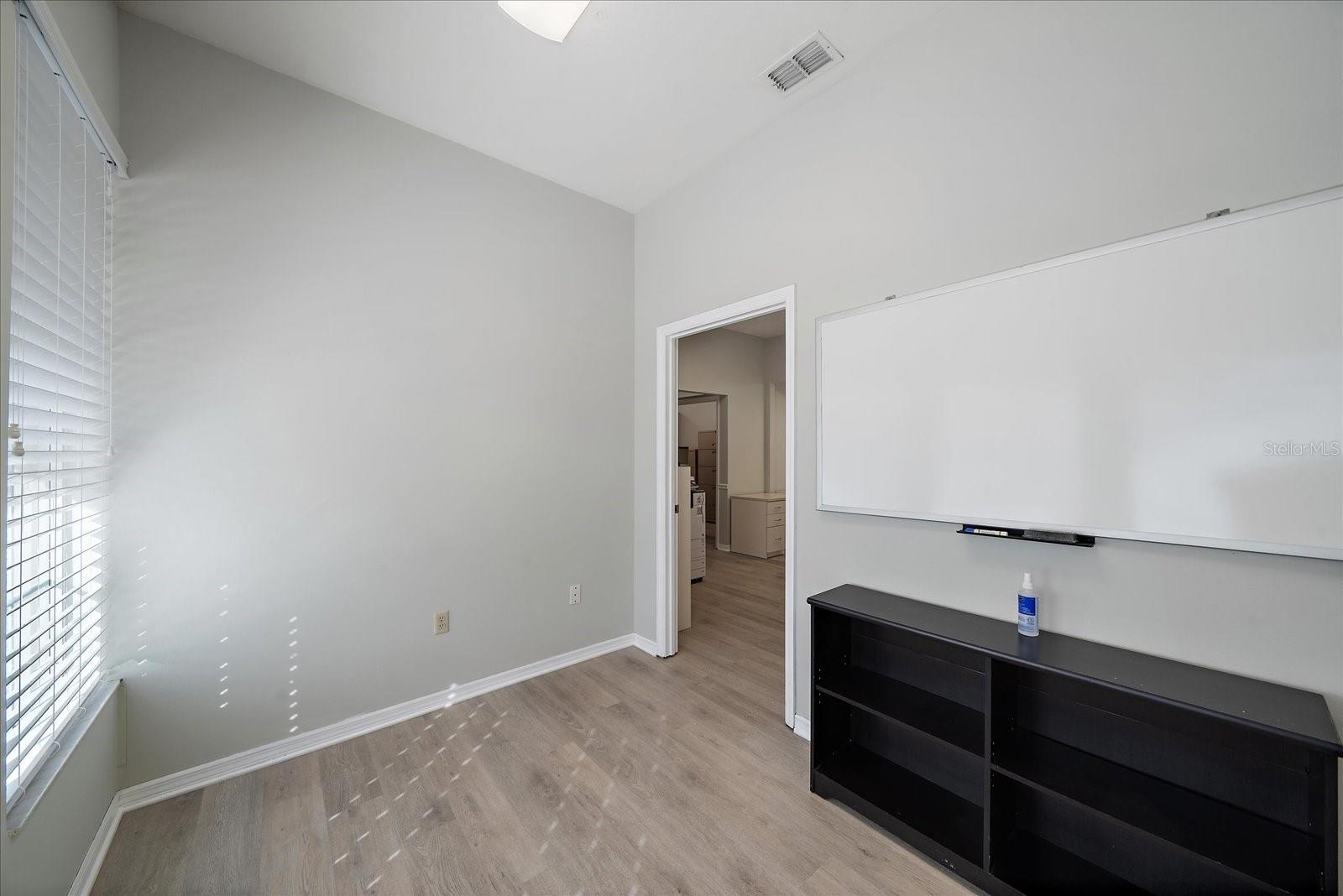 LAKESHORE VILLAGE PLAZA - Commercial Lease