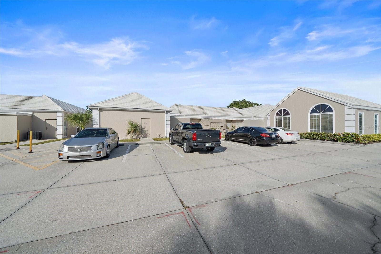 LAKESHORE VILLAGE PLAZA - Commercial Lease