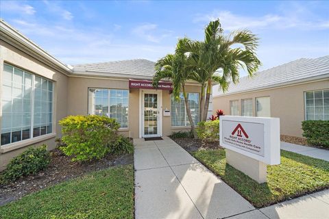 Photo of 3900 Clark Road #5, Sarasota, FL 34233 (MLS # A4672006)