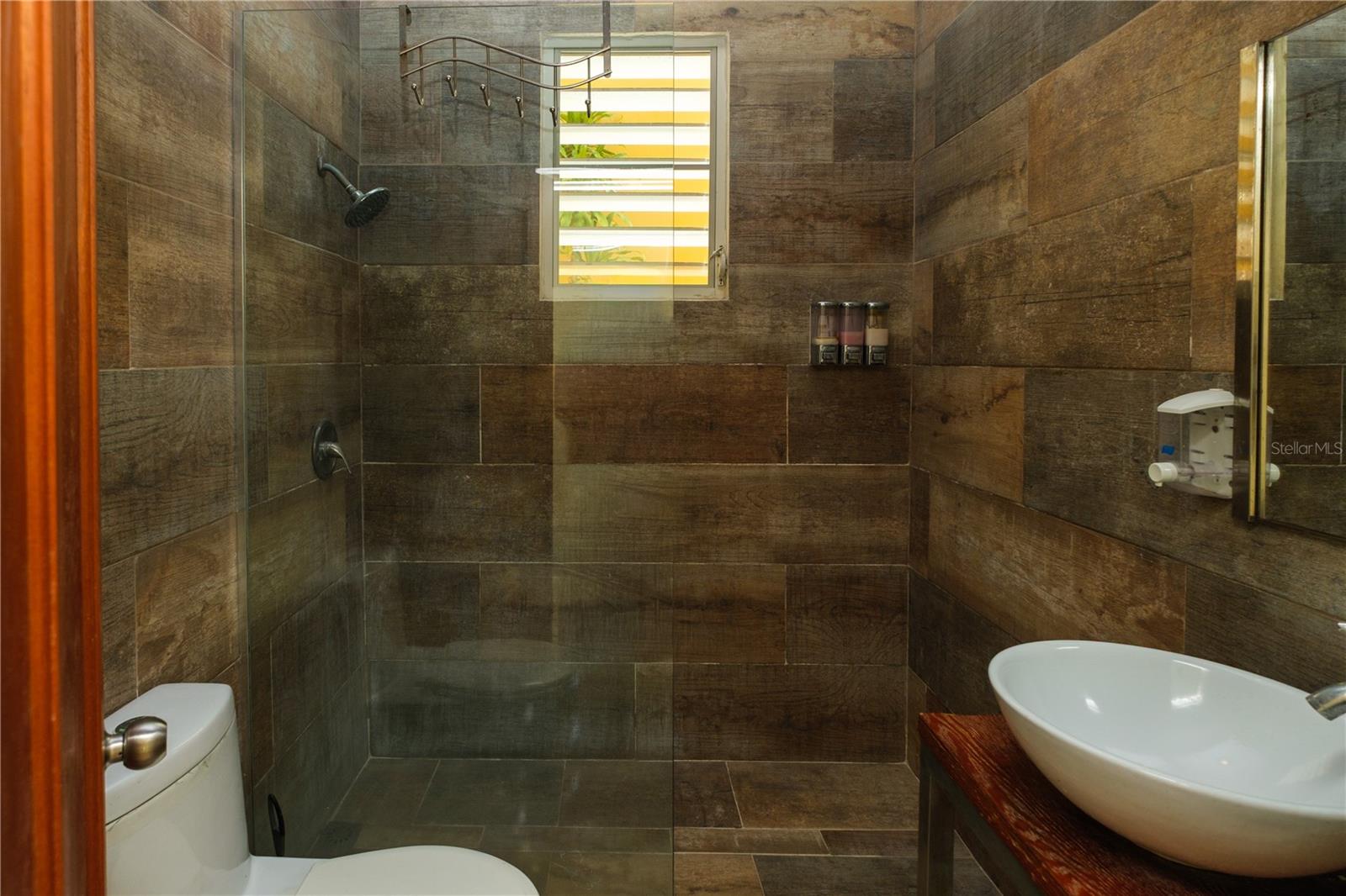 BARRIO SANTURCE SUR, SAN JUAN, PR - Residential