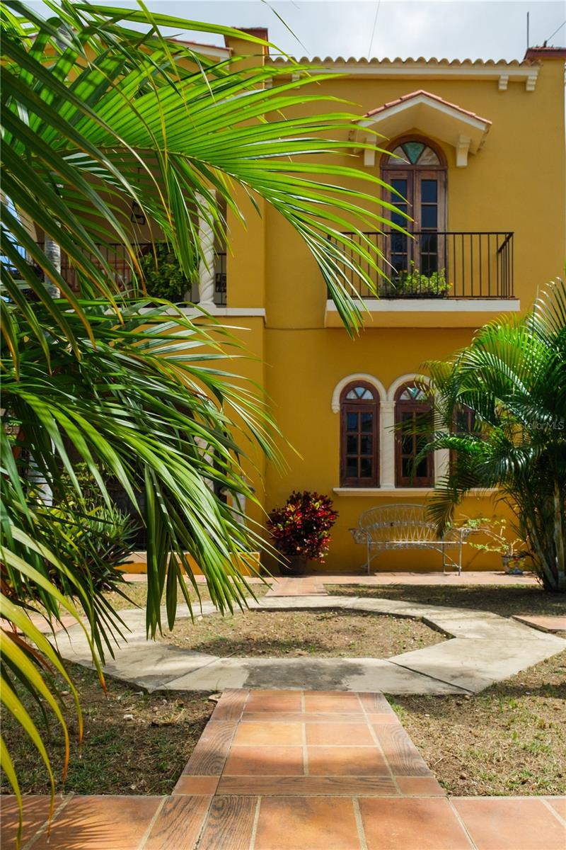 BARRIO SANTURCE SUR, SAN JUAN, PR - Residential