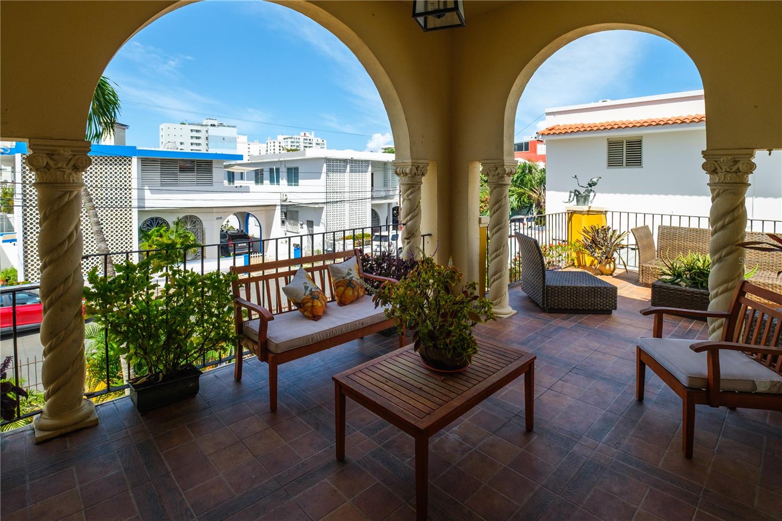 BARRIO SANTURCE SUR, SAN JUAN, PR - Residential