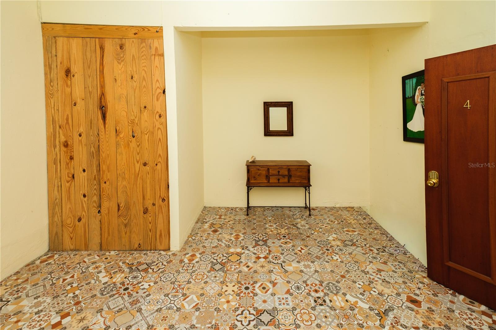 BARRIO SANTURCE SUR, SAN JUAN, PR - Residential