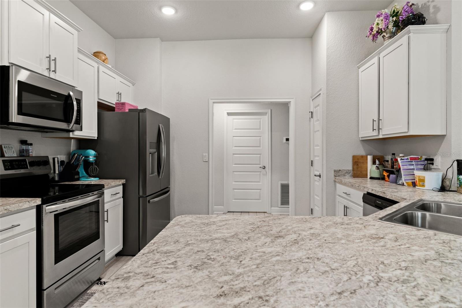 ROYAL HIGHLANDS - Residential