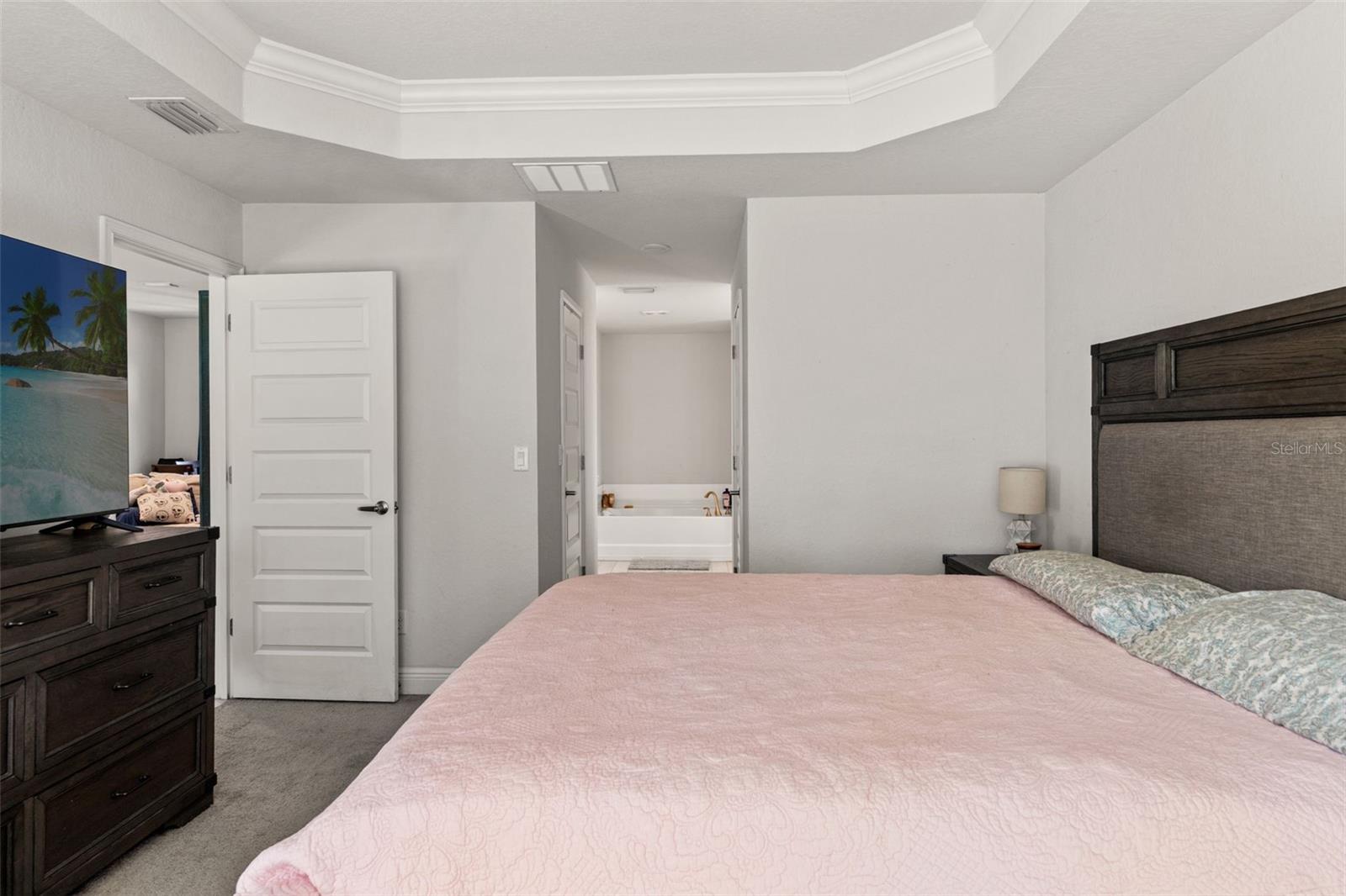 ROYAL HIGHLANDS - Residential