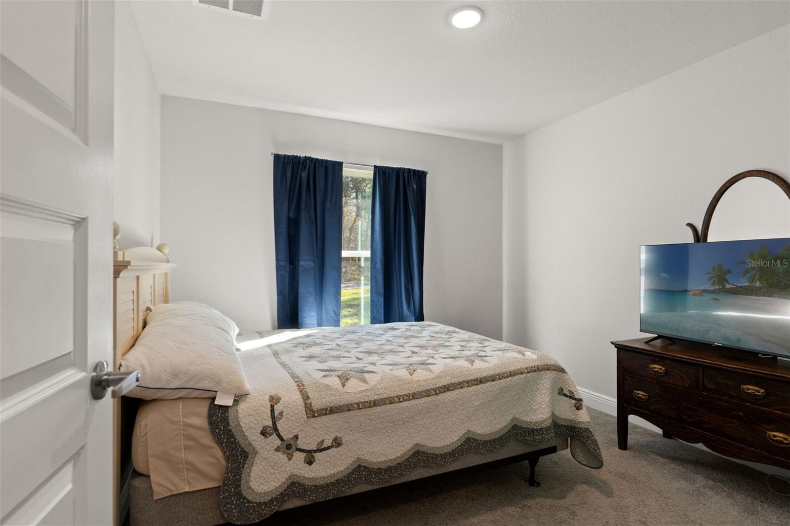 ROYAL HIGHLANDS - Residential