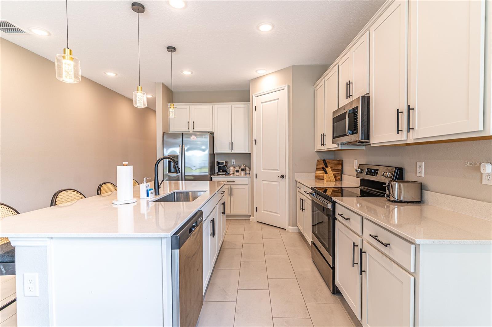 SEASONS AT HILLTOP - Residential