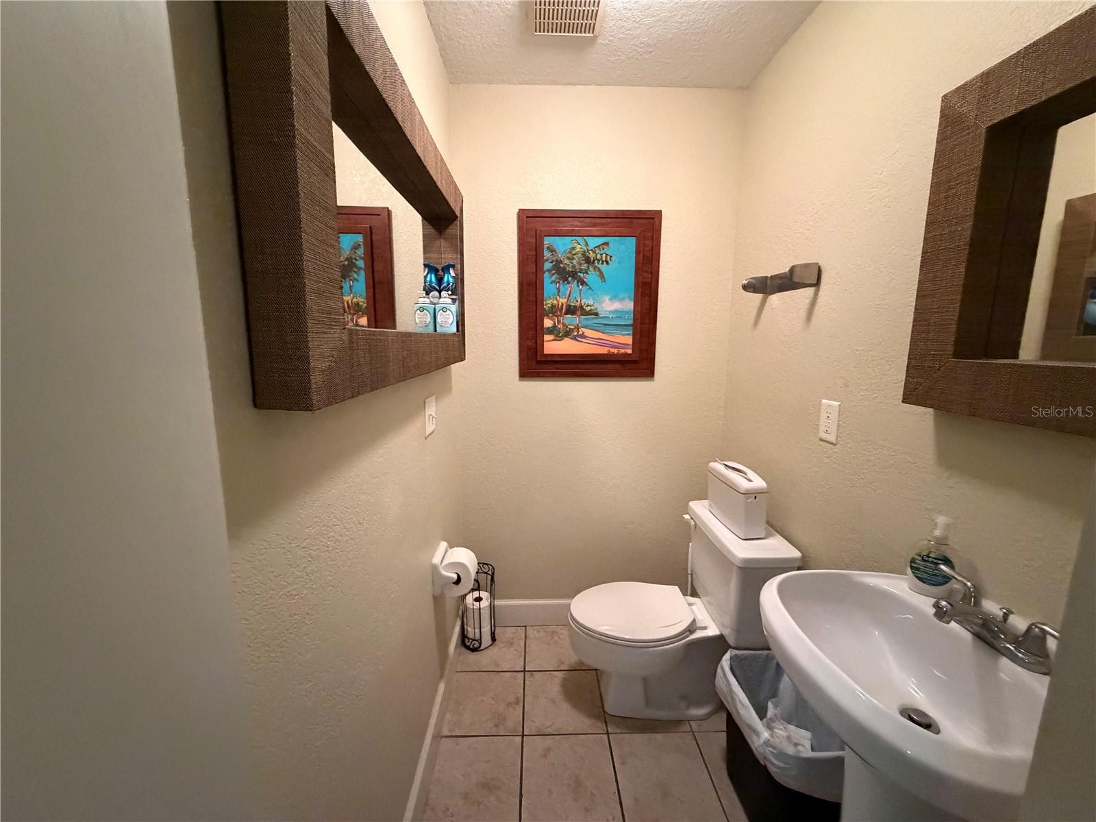 TAMPAS NORTH SIDE COUNTRY CLU - Commercial Sale